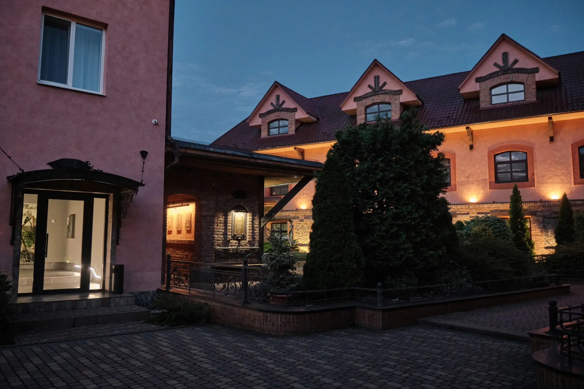 UNGVARSKIY Thermal Hotel – вид на термальний готель